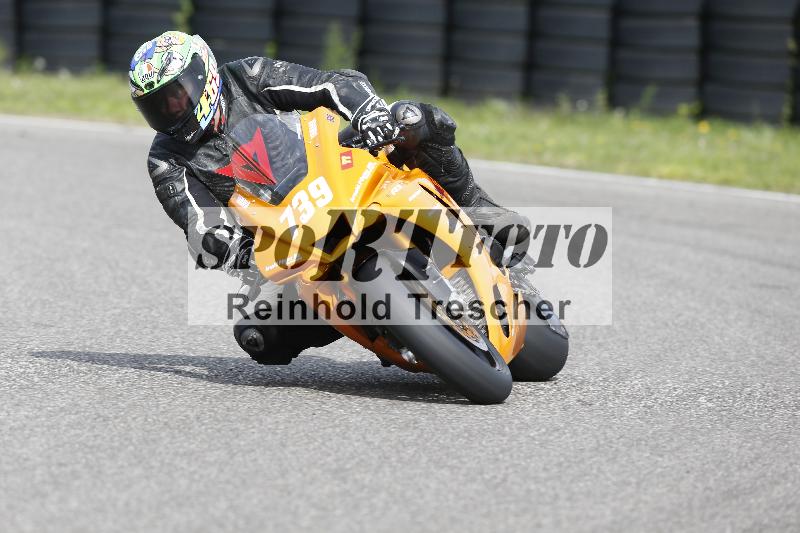 Archiv-2025/53 16.09.2025 Track Day Domi Aegerter ADR/Gruppe rot/739